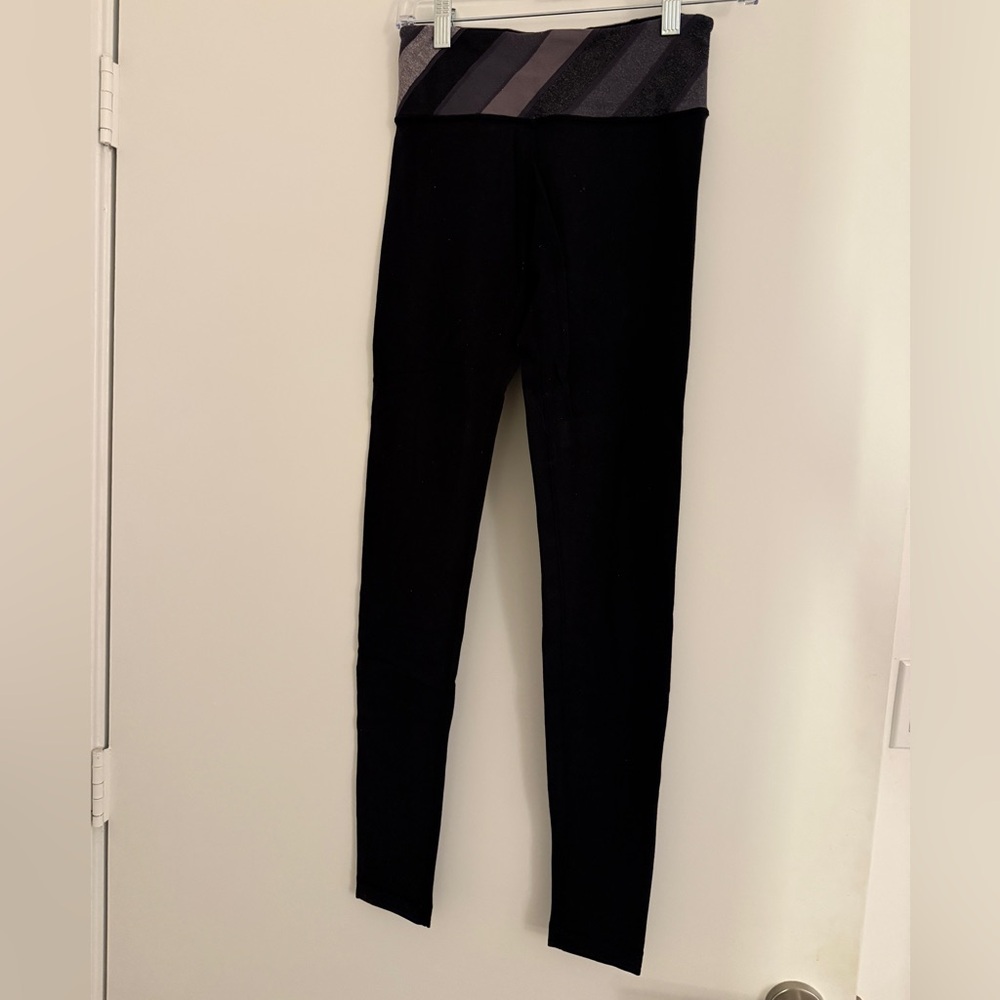 Lululemon Wunder Under Black Tights
